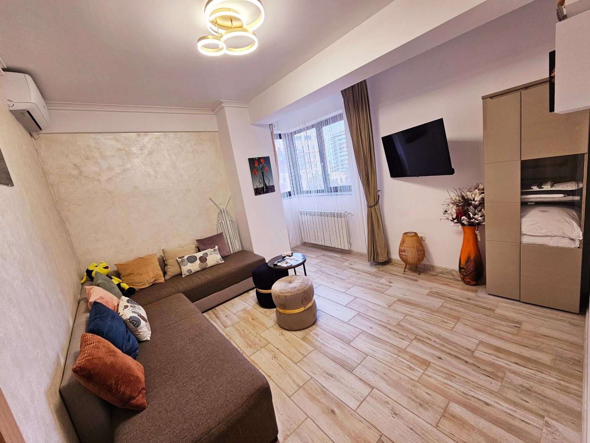 Andrew'S Apartment Central Mamaia Exterior foto