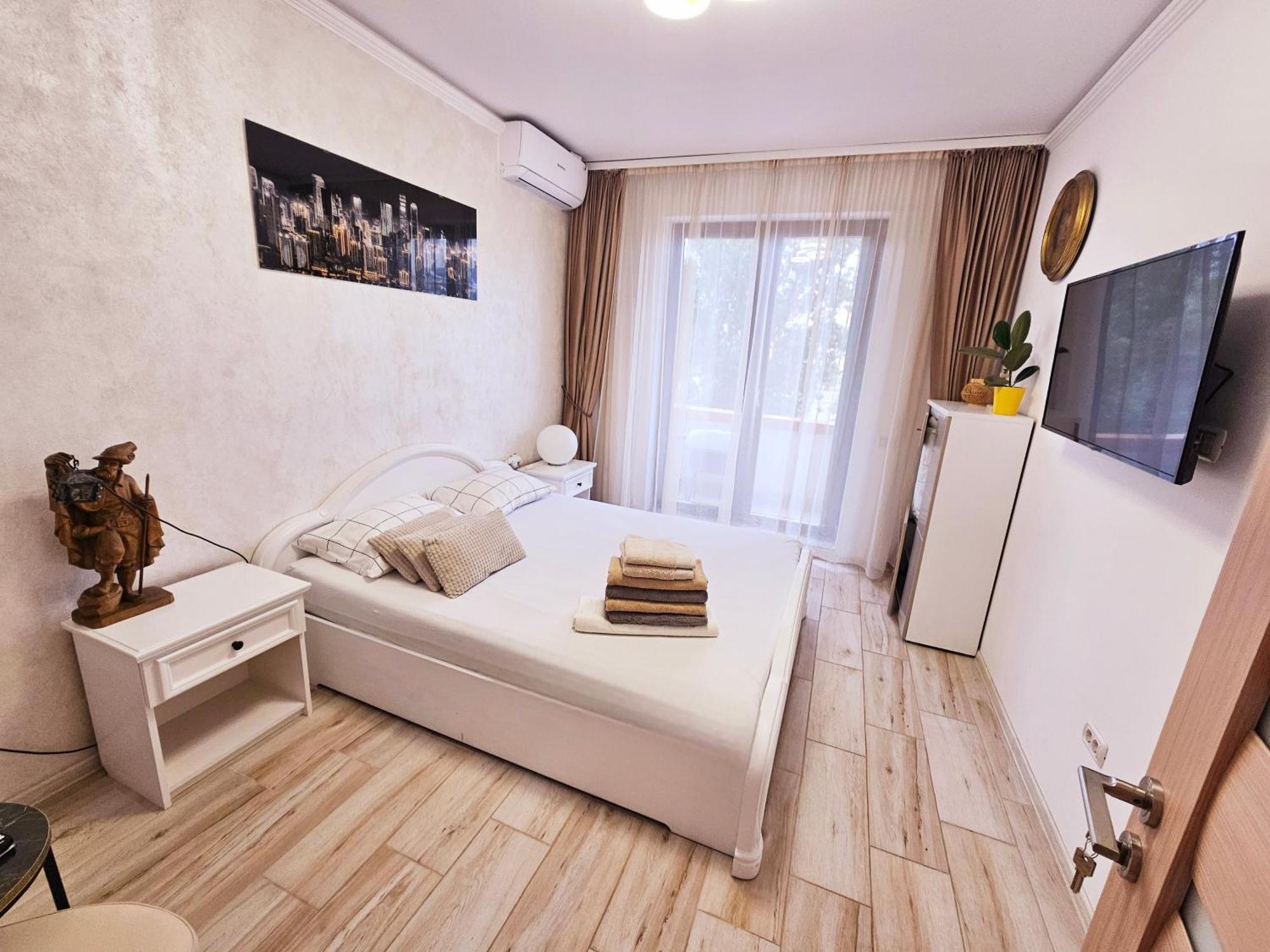 Andrew'S Apartment Central Mamaia Exterior foto