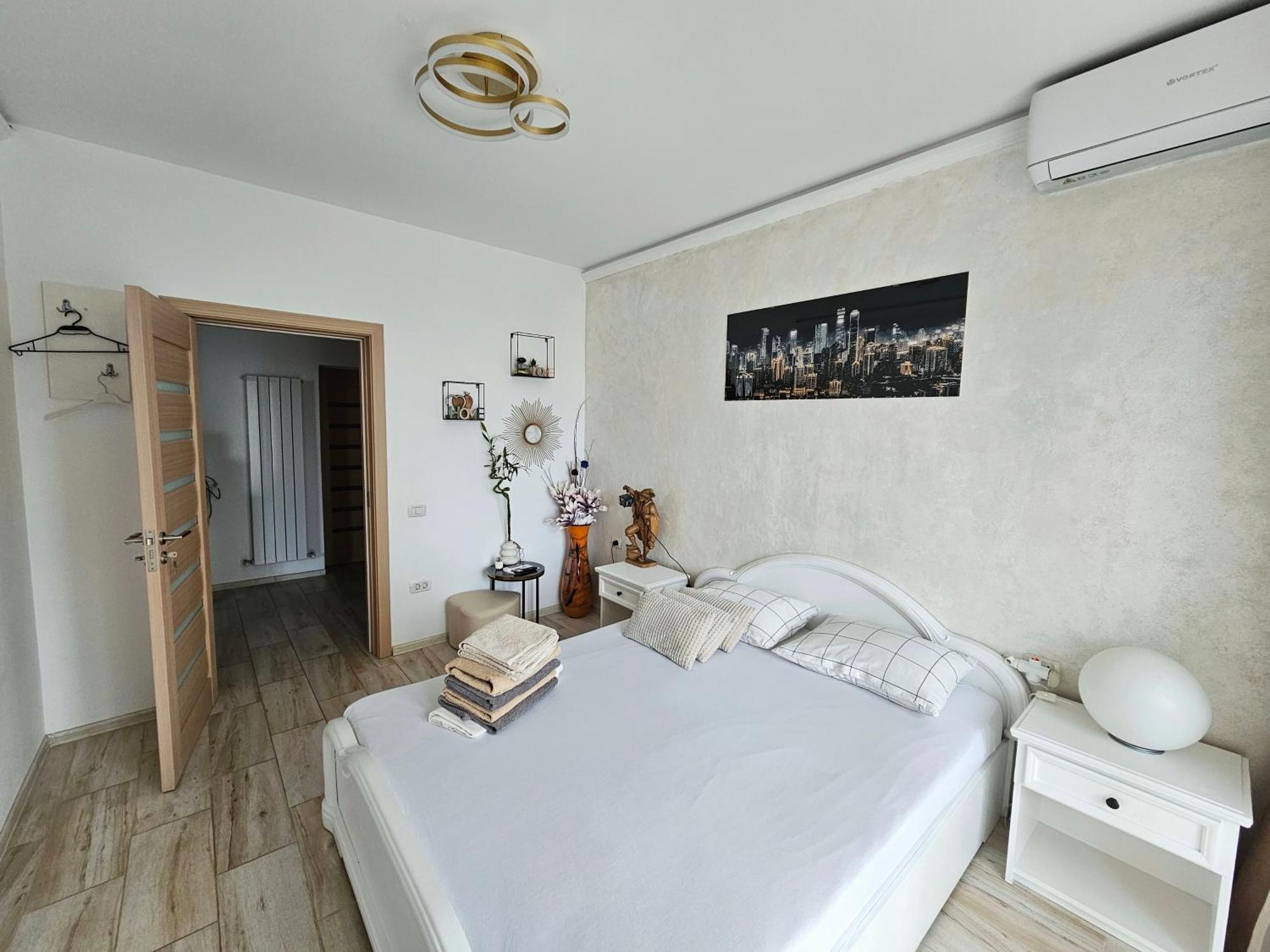 Andrew'S Apartment Central Mamaia Exterior foto